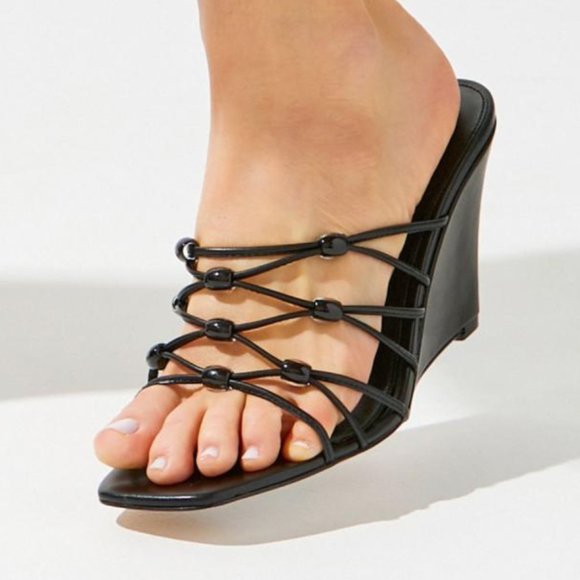 UO Vivian Beaded Black Wedge, 8, NWOT - Picture 5 of 7